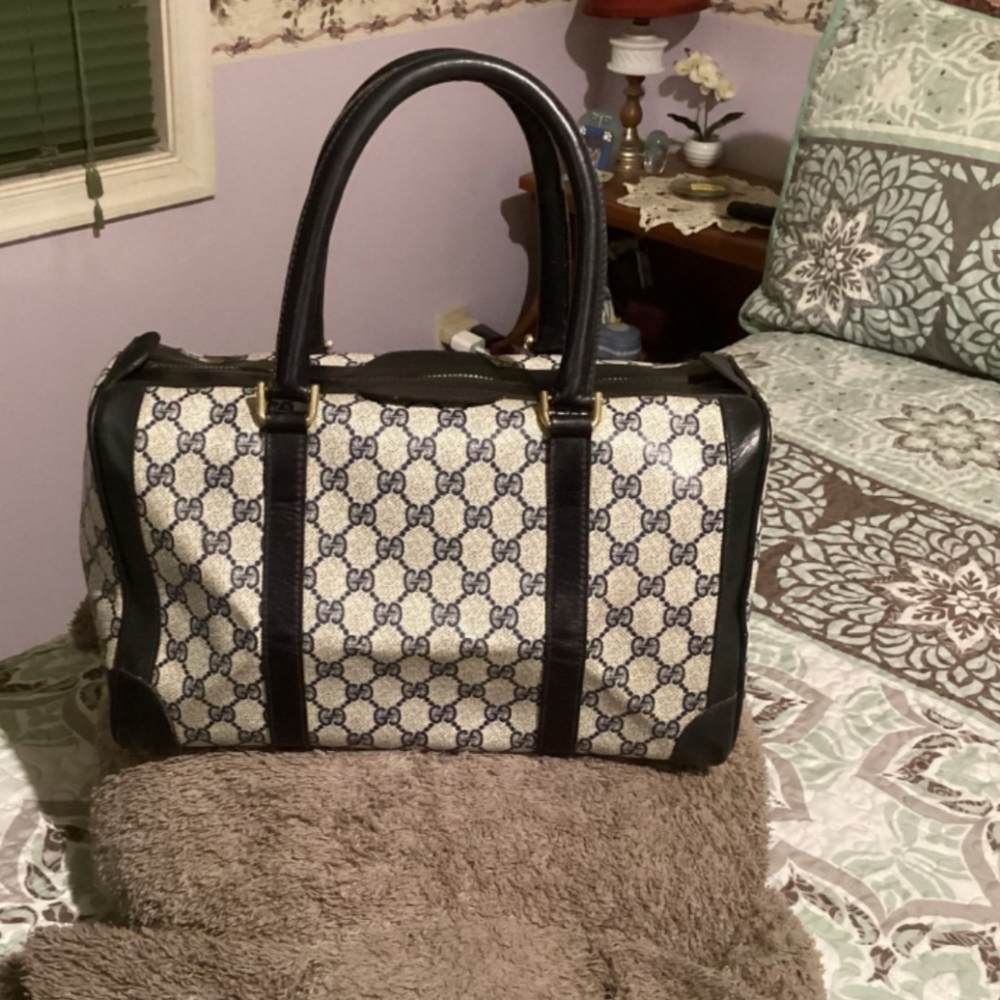 Vintage Gucci speedy